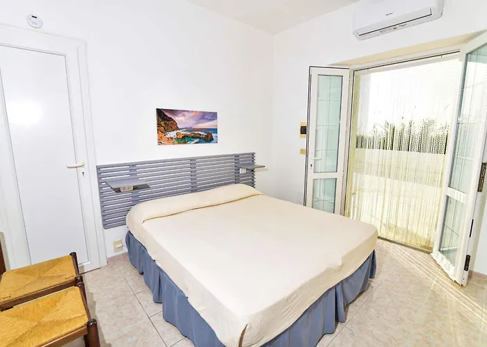 Hotel SoleMarePonza Casa Maria