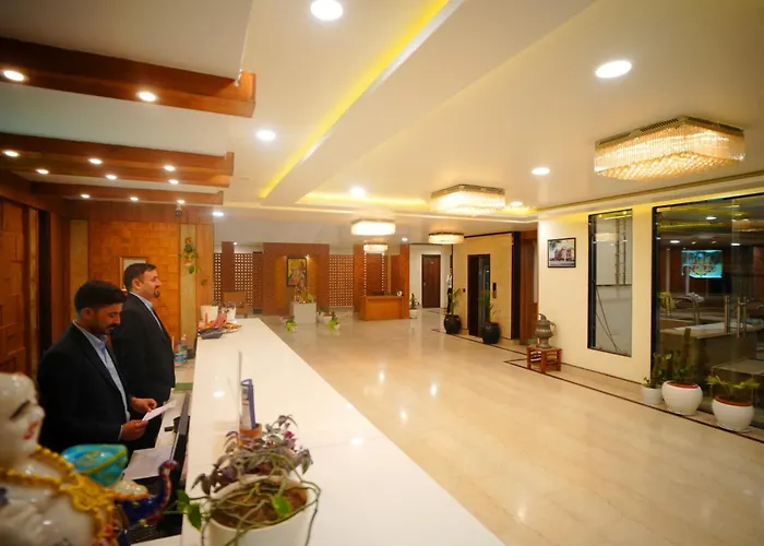 Hotel Kalka Royal