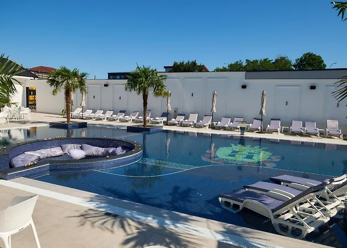 Hotel Adriano