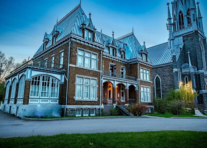 Hotel Chateau Cran Chaud Chicoutimi