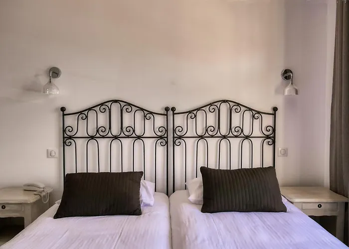 Logis Hôtel Le Manoir&Lounge