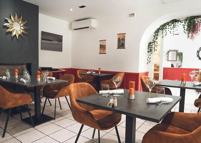 Logis Hôtel restaurant&Pizzeria Vuillot