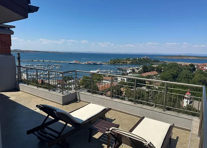 Family Hotel Radiana