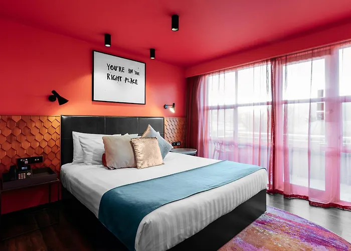 Naumi Auckland Airport Hotel