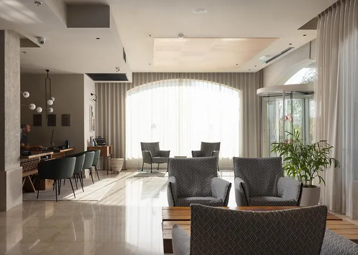 Comfort Hotel And Spa - Adults Only