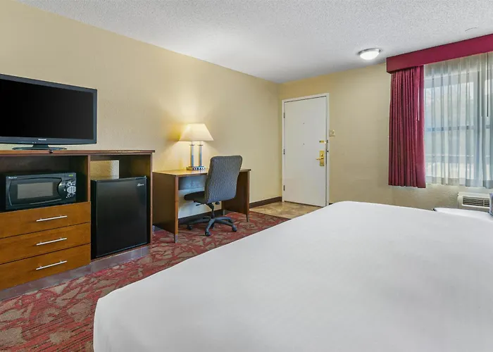 Best Western Pine Springs Inn