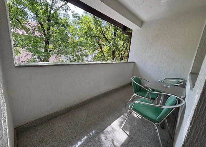 Garni Hotel Consul