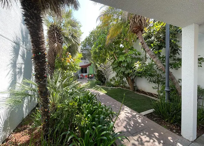 Hotel Pacific Garden