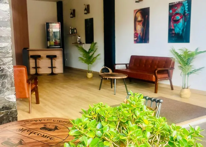28 Boutique Hotel - Newly Renovated