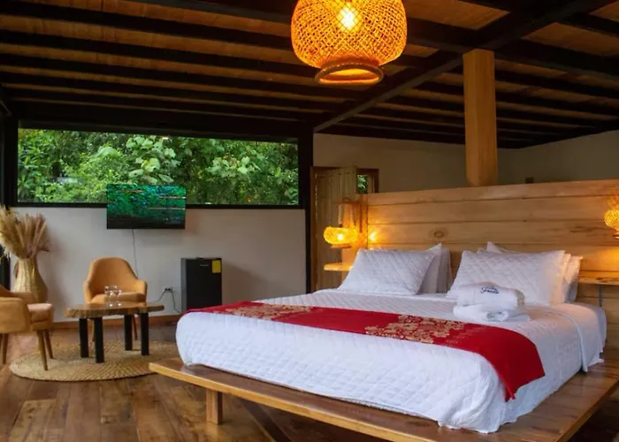 Suite Alpayaku, Suite Boutique Privada Con Desayuno Incluido, Cedro Amazon Lodge