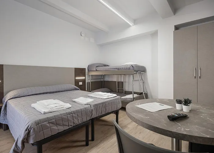 Urban Hotel