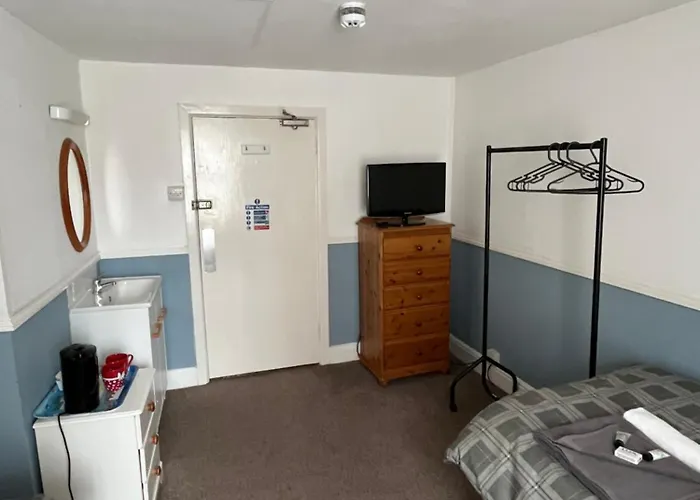Cutter Hotel