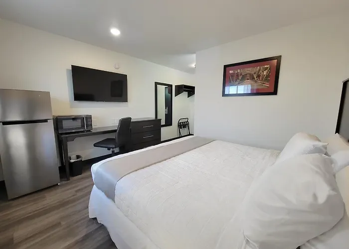 The Suite Inn Minot