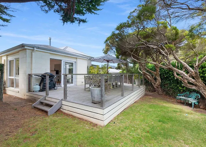 Coastal Charm In Prime Position