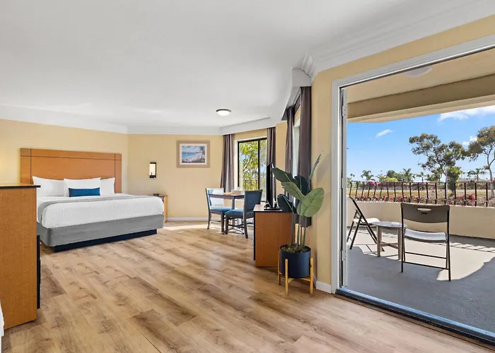 Travelodge By Wyndham San Clemente Beach