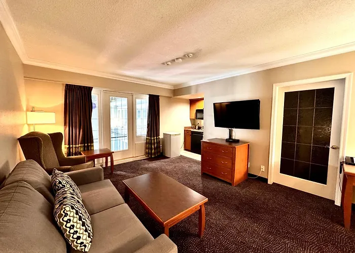 Super 8 By Wyndham Castlegar Bc
