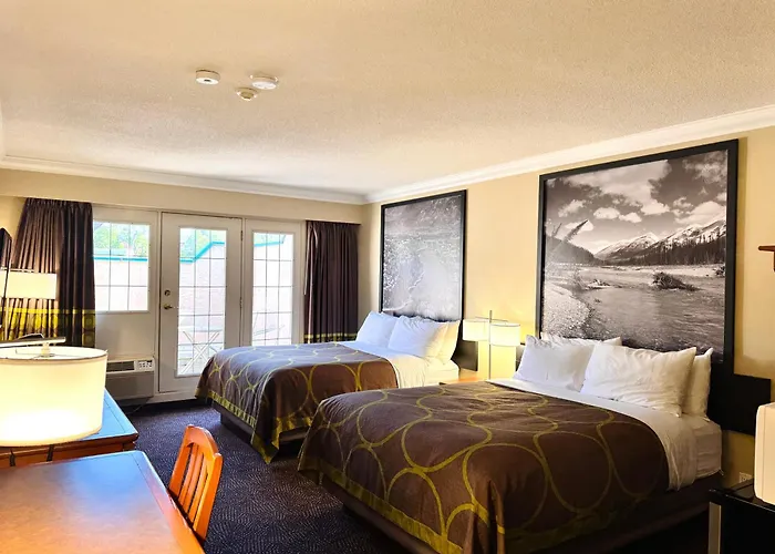 Super 8 By Wyndham Castlegar Bc