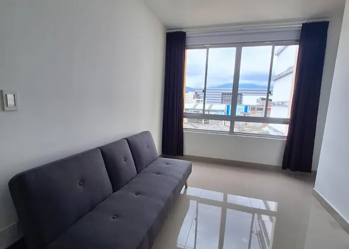 Hotel Granada Plaza