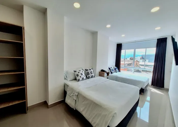 Hotel Granada Plaza