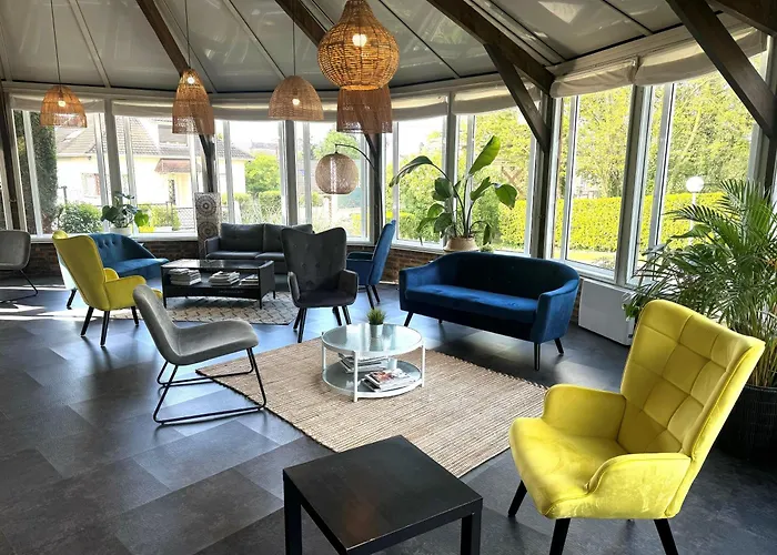 Hotel Kyriad Epernay En Champagne