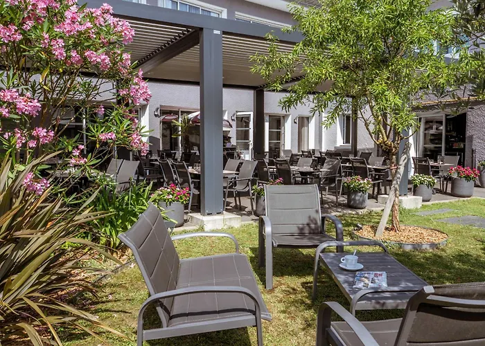 Logis Hotel L'Amandier
