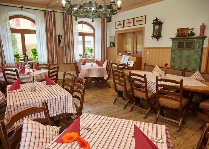Hotel-Gasthof Die Post Brennerei Frankenhöhe