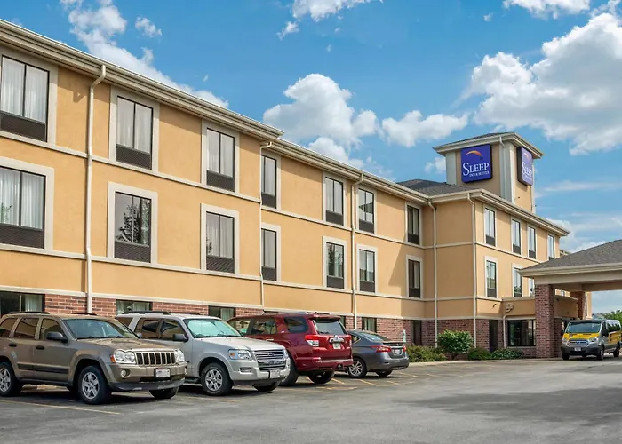 Sleep Inn & Suites Milwaukee Airport