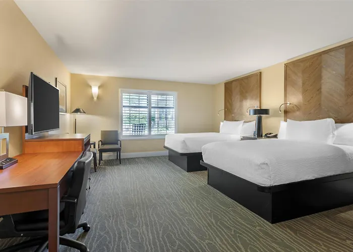 Best Western Plus Stevenson Manor