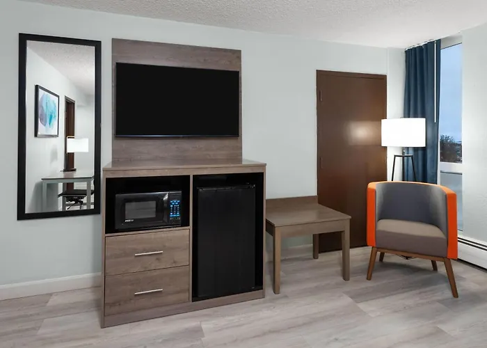 Wingate By Wyndham Sheboygan