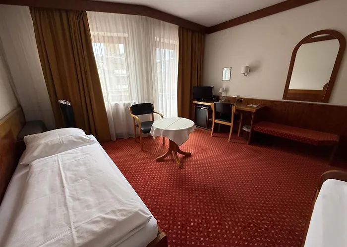 Hotel Post Viernheim UG