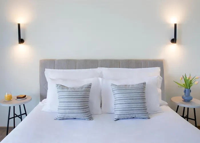 KoSea Boutique Hotel
