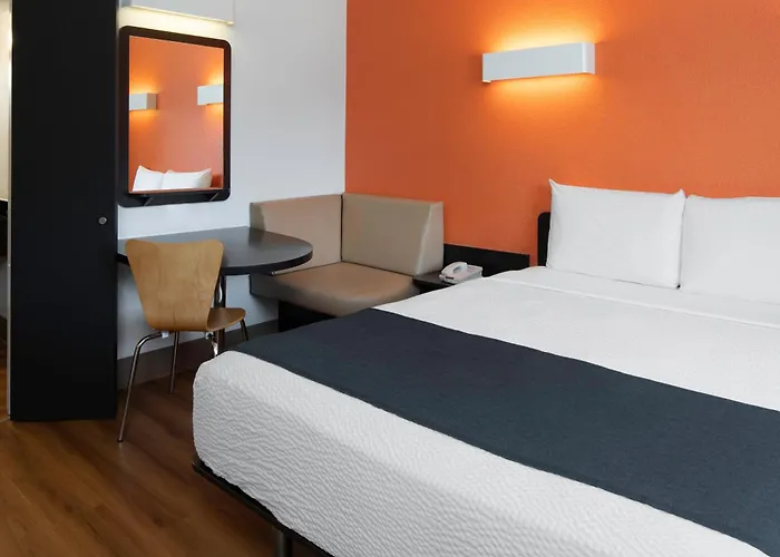 Studio 6 Suites Carpinteria, CA Santa Barbara South