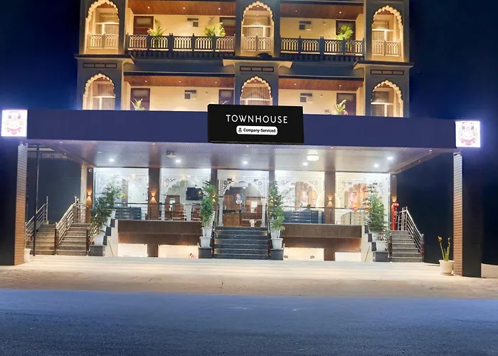 Townhouse Oak Jagatpura Formerly Narayan Vilas