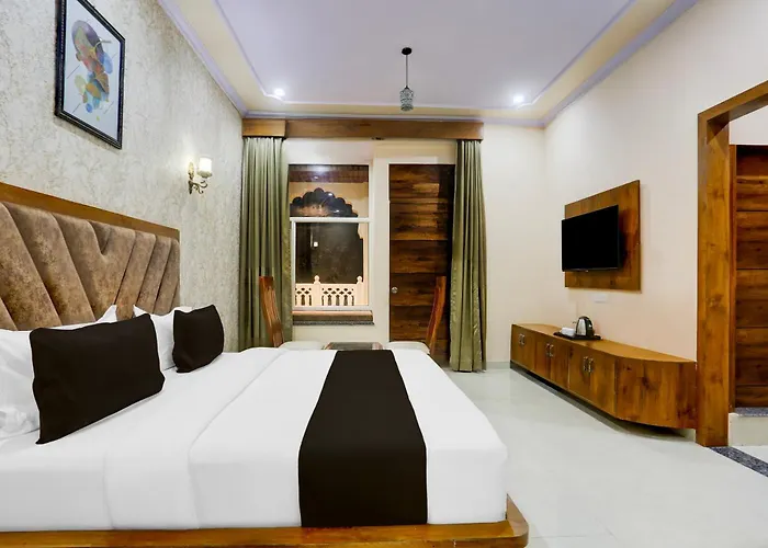 Townhouse Oak Jagatpura Formerly Narayan Vilas