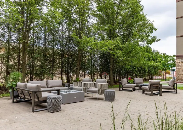 Staybridge Suites Guelph By Ihg