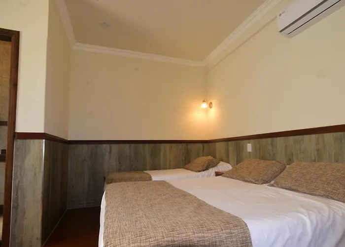 Boroni Palace Hotel
