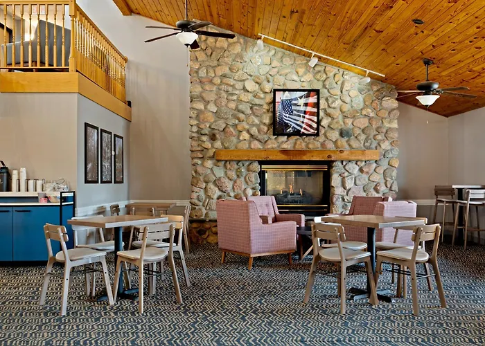 Americinn By Wyndham Bismarck