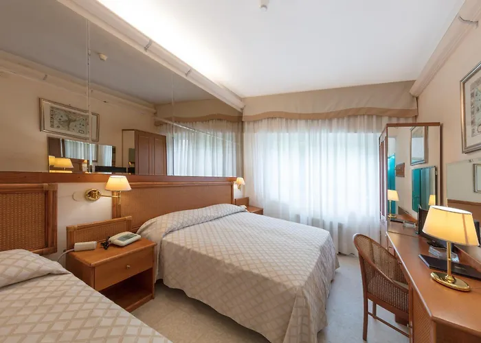 Hotel Numana Palace