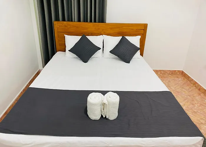 Hotel Jay R