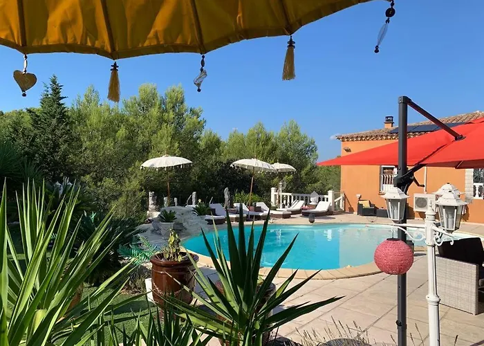 Chambres D'Hotes Des Huppes Nîmes