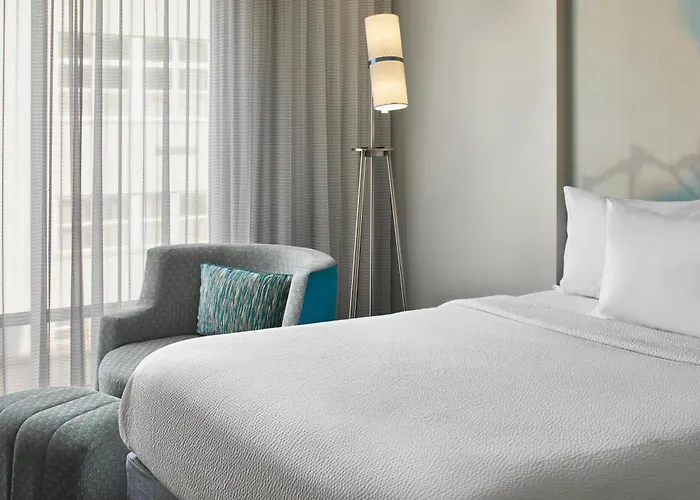 Courtyard By Marriott Albany Troy/Waterfront Hotel