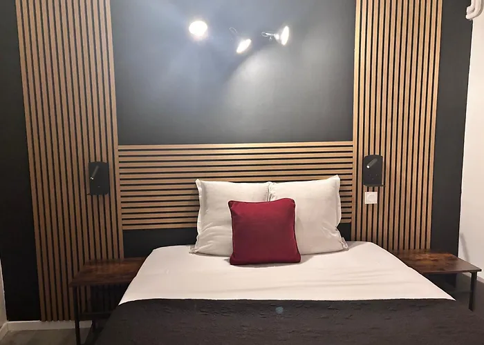 Hotel Brasserie L'Escale A Bergerac