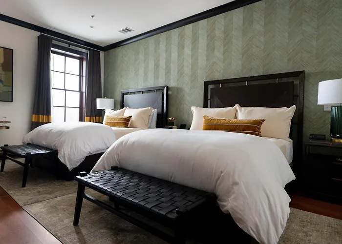 Emigrant Boutique Hotel