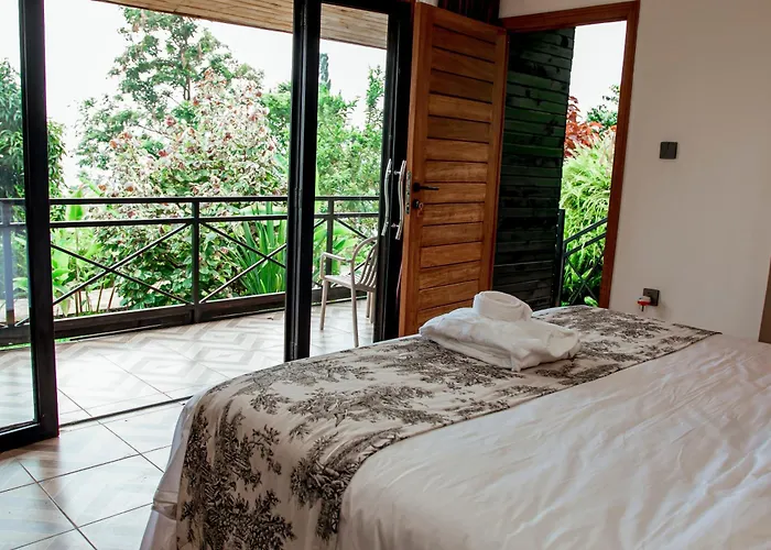 Rubona Hill Lodge