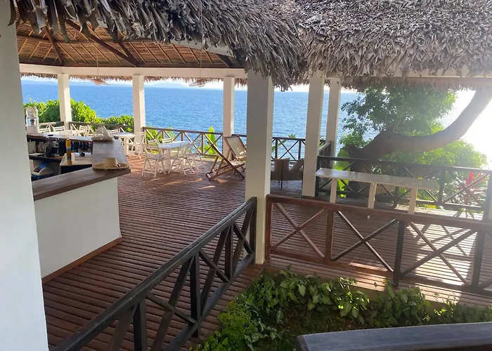Happy Komba Lodge