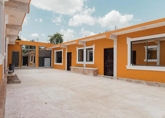 Casa May May