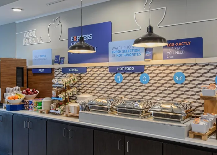 Holiday Inn Express & Suites Corpus Christi By Ihg