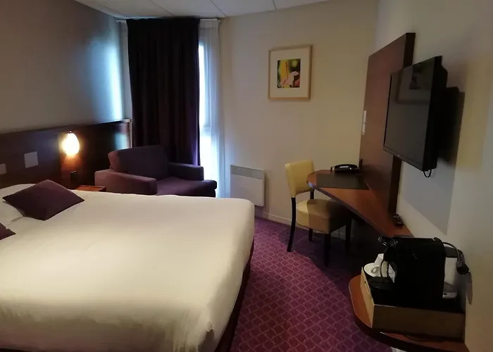 Brit Hotel Tours Sud – Le Cheops