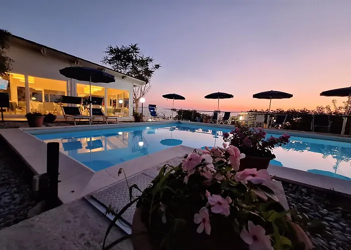 Hotel Piccolo Mondo