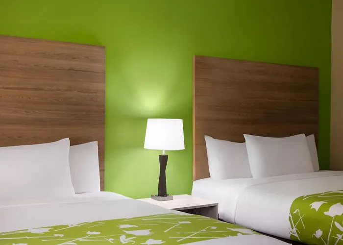 Wyndham Garden Washington Dc North
